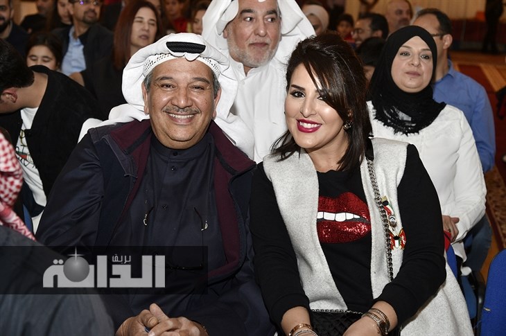 حسين المطوع وزوجته 