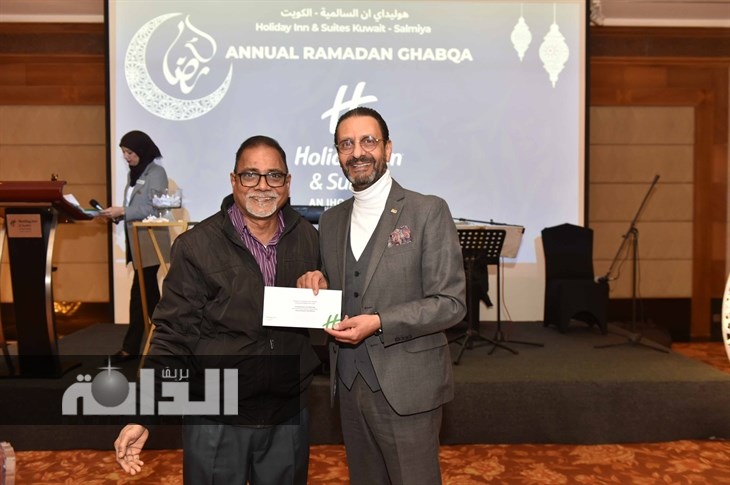 تقديم جوائز السحوبات 