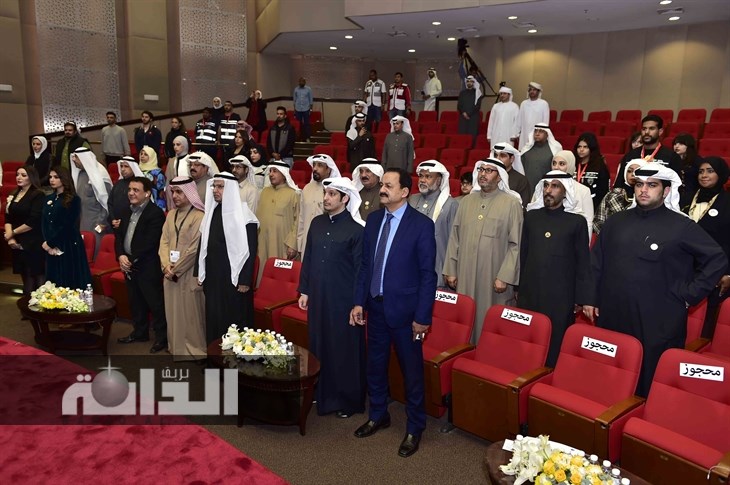أثناء النشيد الوطني