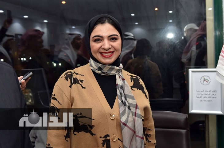 زينب دشتي نائب رئيس جمعية الكاريكاتير  